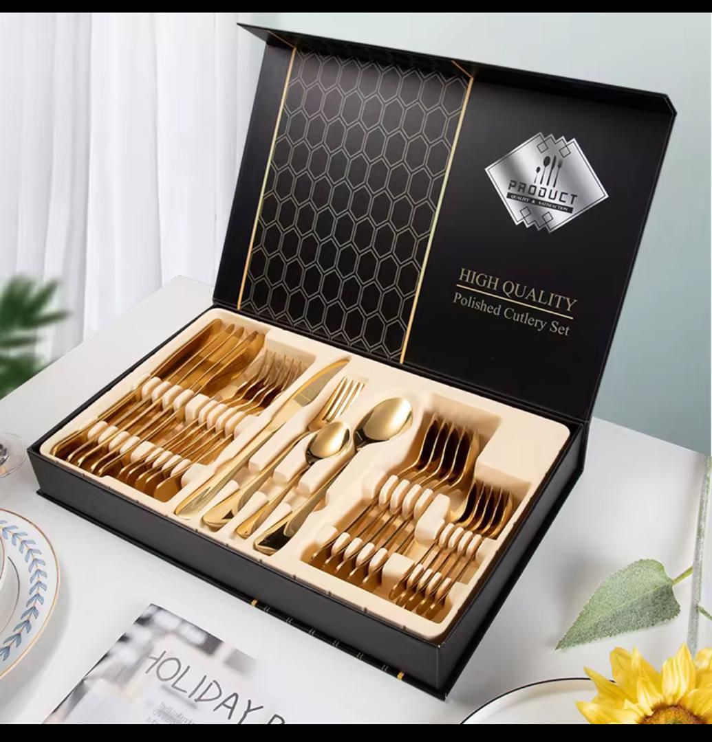 Coffret de Couverts Inox 24 Pièces – Haute Qualité & Finition Polie