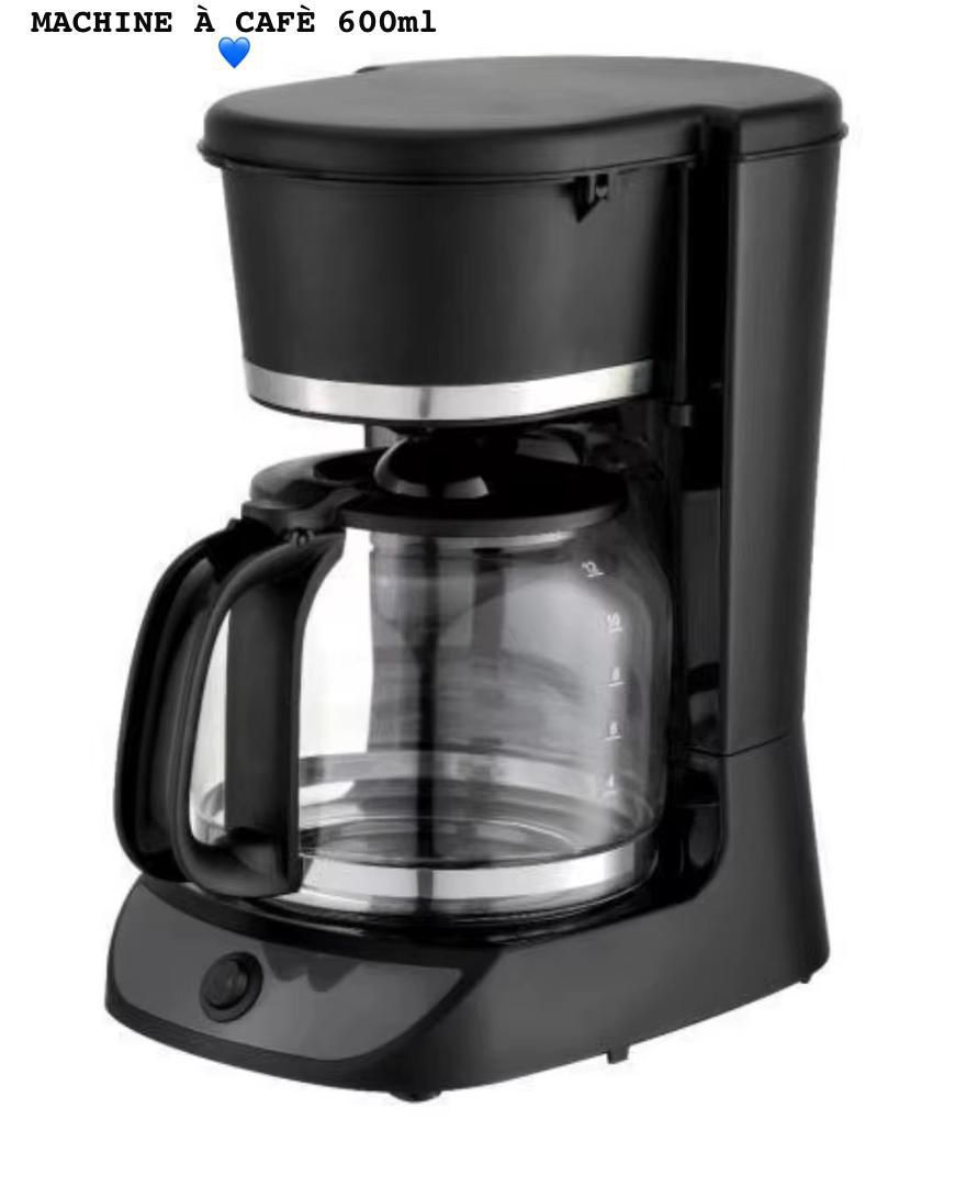 Machine à Café Électrique 600 ml – Simple, Rapide et Efficace