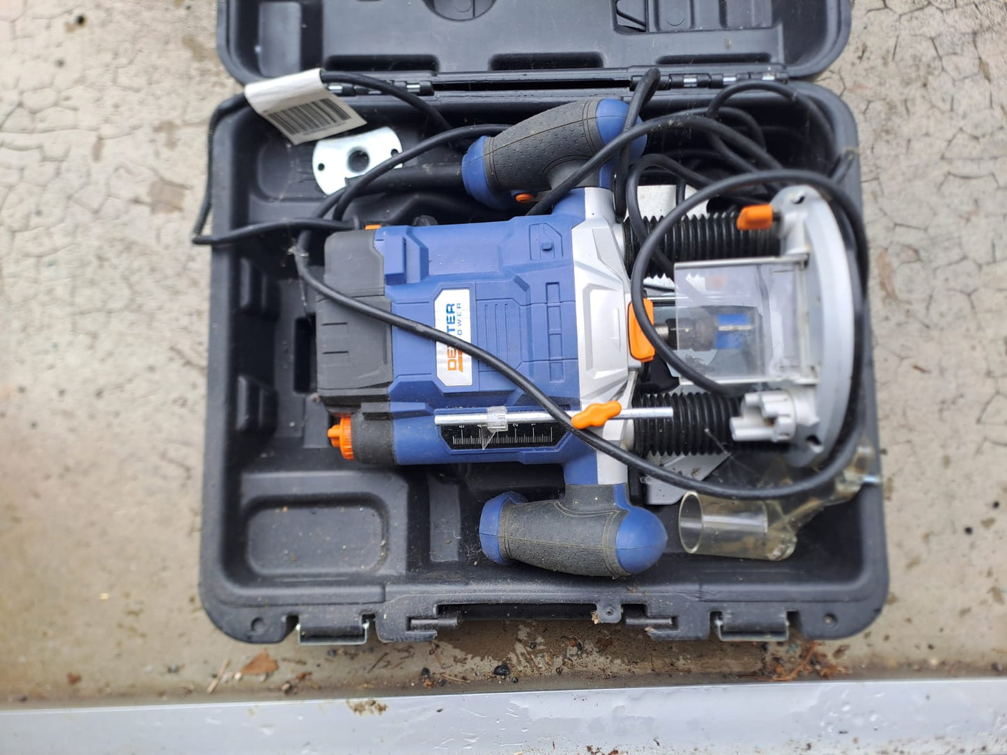 Défonceuse Électrique Professionnelle avec Mallette – Précision et Puissance pour Menuiserie